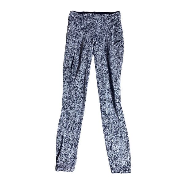Lululemon run on tight power luxtreme irregular denim twill black white 2 - Picture 1 of 9